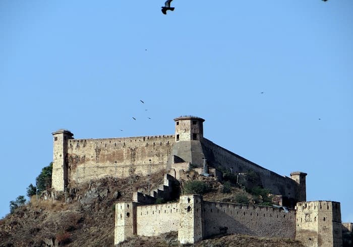 Hari Parbat Fort