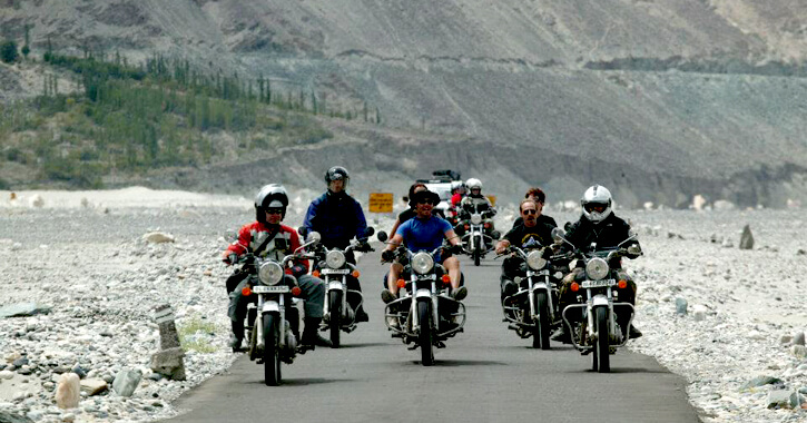 biking in ladakh