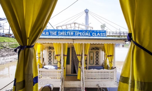 Shelter Group of Houseboats Srinagar